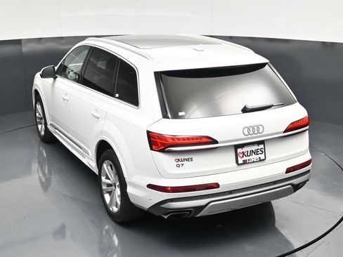 Used 2025 Audi Q7 3.0T Premium Plus AWD/4WD image 50