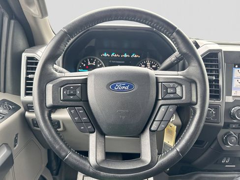 Used 2018 Ford F150 XLT w/ Equipment Group 302A Luxury AWD/4WD image 27