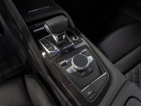 Used 2020 Audi R8 V10 performance image 5