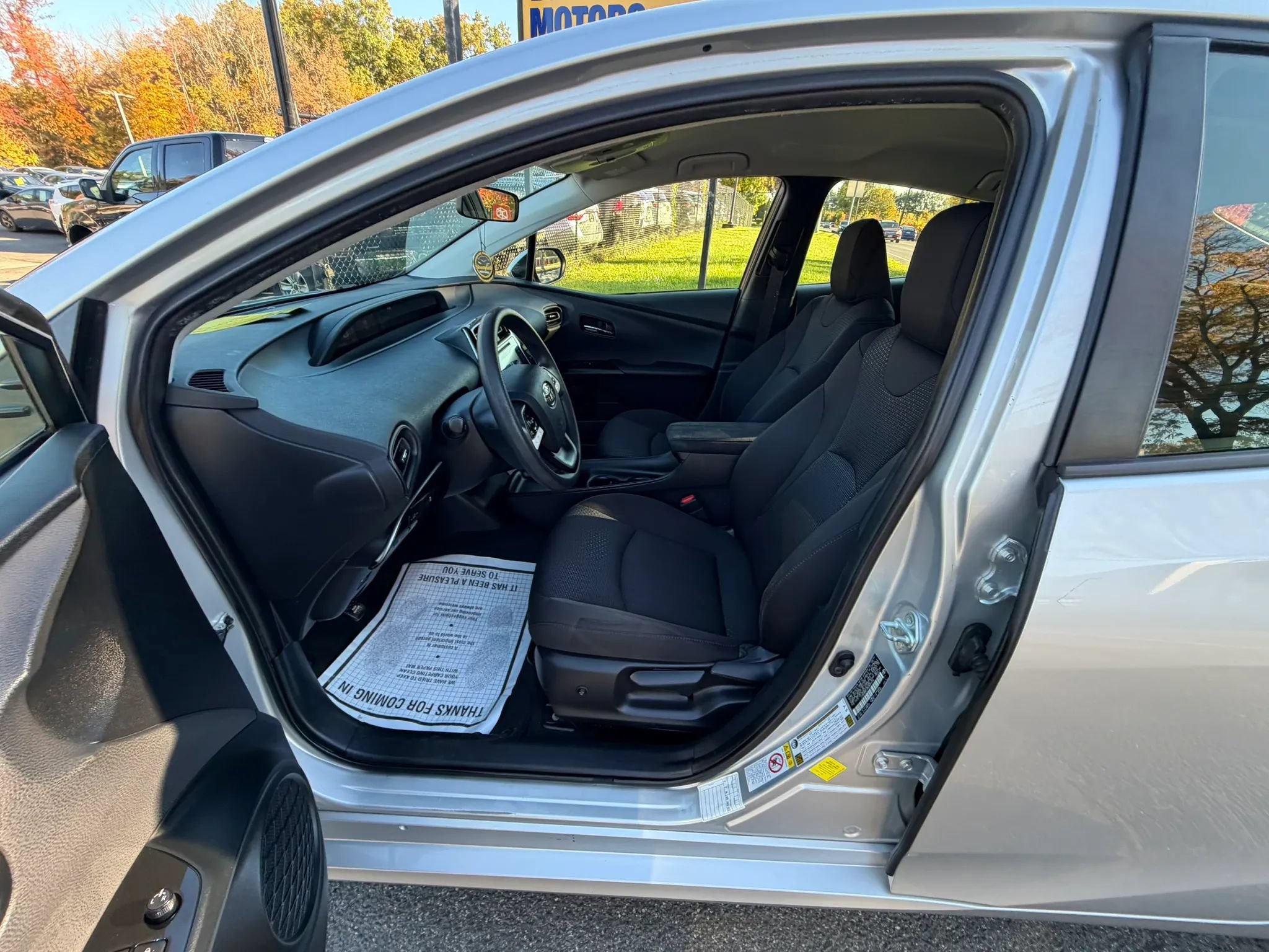 Used 2016 Toyota Prius Two FWD image 10