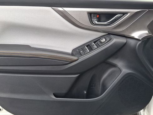 Used 2023 Subaru Crosstrek 2.5i Limited image 12