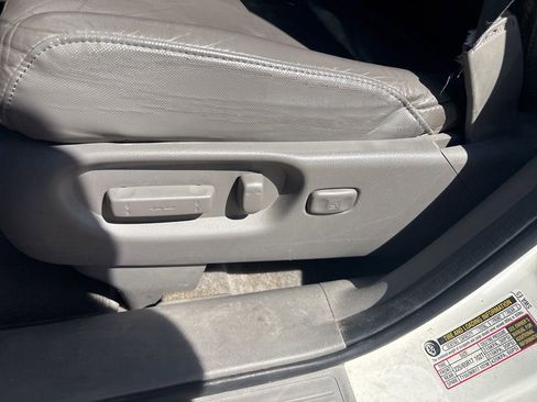 Used 2008 Honda CR-V EX-L image 13