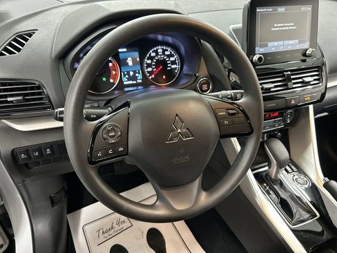 Used 2024 Mitsubishi Eclipse Cross LE AWD/4WD image 4
