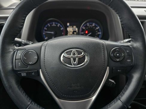 Used 2018 Toyota RAV4 Adventure image 26