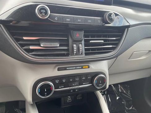 Used 2025 Ford Escape Active image 14