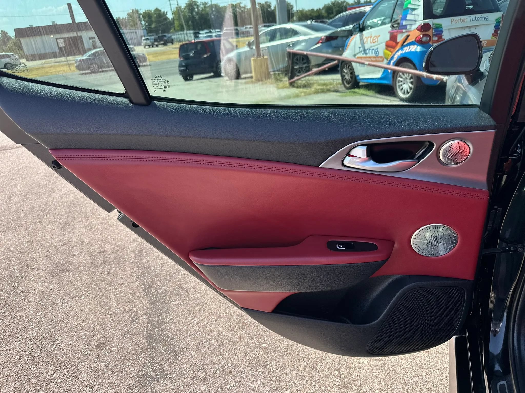 Used 2018 Kia Stinger GT2 AWD/4WD image 23
