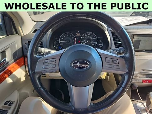 Used 2011 Subaru Outback 2.5i Limited image 17