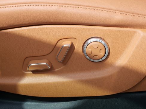 New 2026 Genesis GV80 2.5T Advanced AWD/4WD image 5