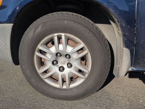 Used 2005 Dodge Caravan SE w/ Popular Equipment Group image 9