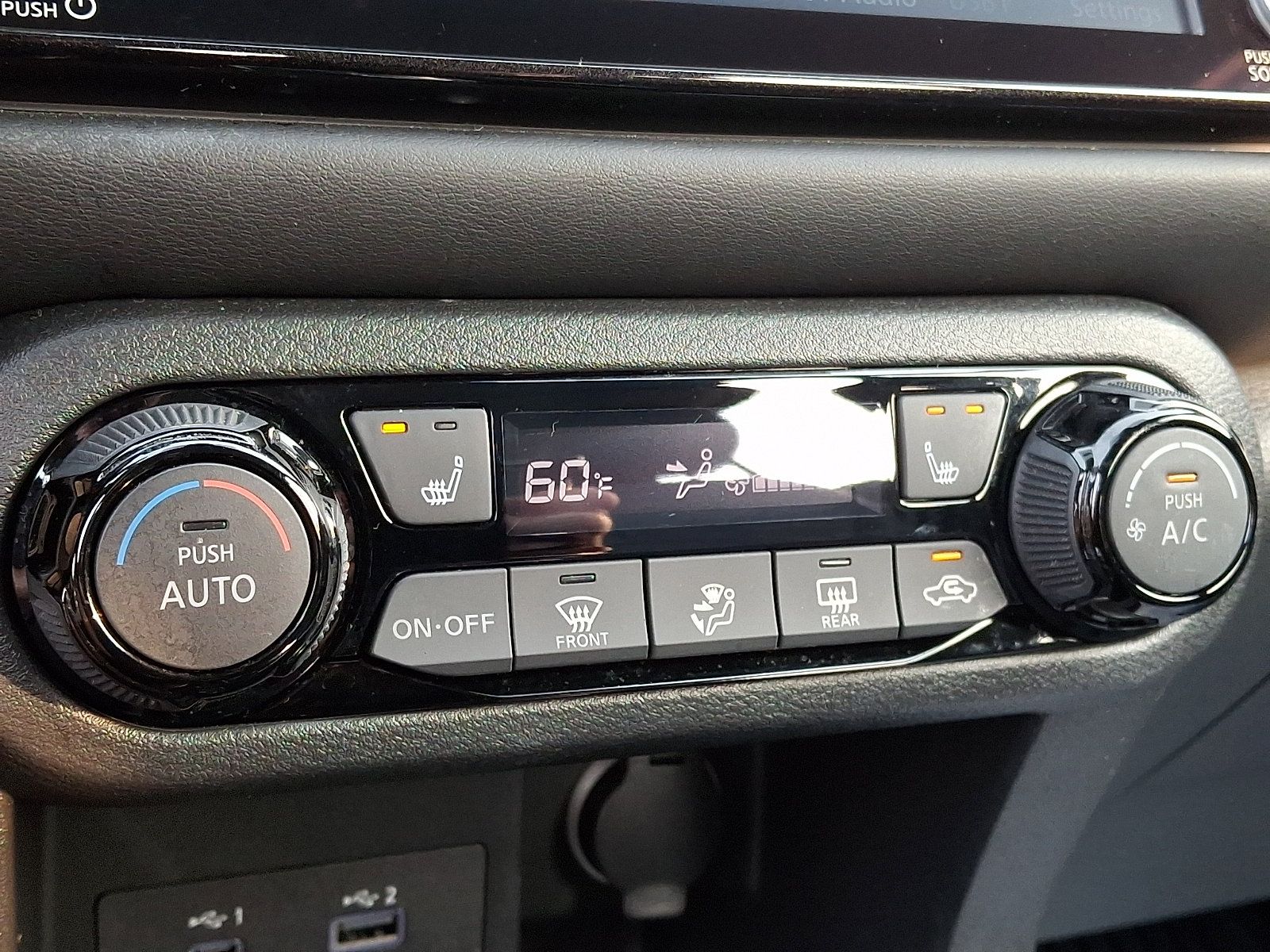 Used 2023 Nissan Kicks SR w/ SR Premium Package FWD image 19