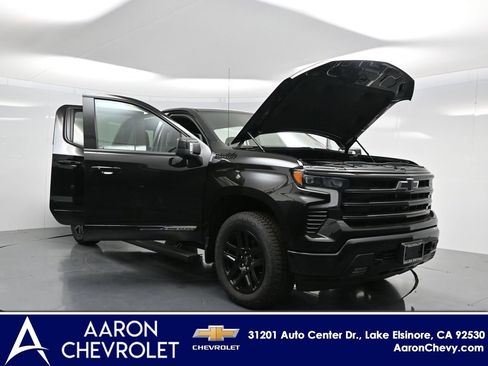 New 2025 Chevrolet Silverado 1500 High Country w/ Midnight Edition image 44