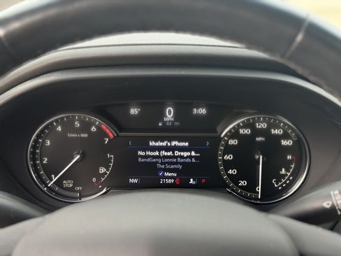 Used 2023 Cadillac CT4 Luxury w/ Cold Weather Package AWD/4WD image 20