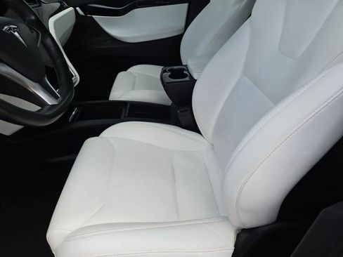 Used 2018 Tesla Model X 100D AWD/4WD image 13