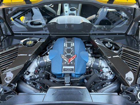 Used 2026 Chevrolet Corvette ZR1 w/ ZR1 Carbon Fiber Aero Package image 37