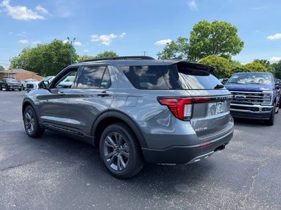 New 2026 Ford Explorer Active w/ Active Comfort Package