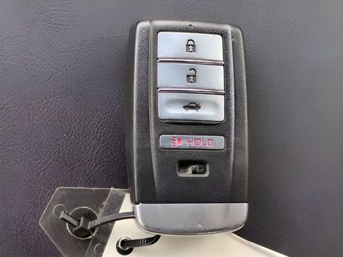 Used 2015 Acura RLX w/ Technology Package image 29