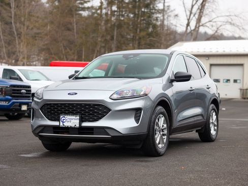 Certified 2022 Ford Escape SE w/ Convenience Package image 1