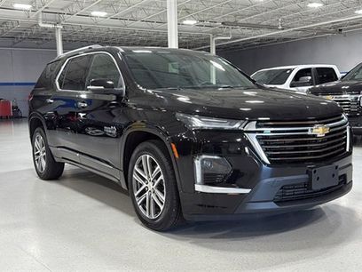Used 2023 Chevrolet Traverse High Country