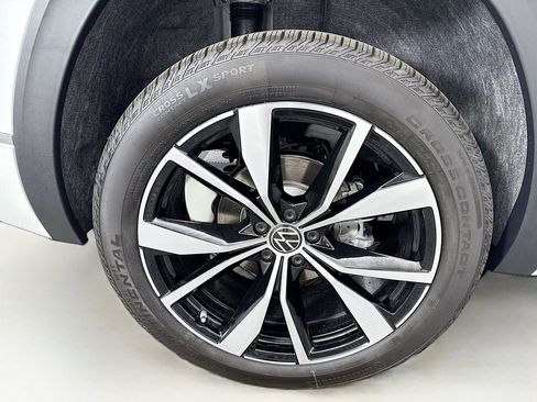 New 2026 Volkswagen Atlas SEL Premium R-Line AWD/4WD image 33