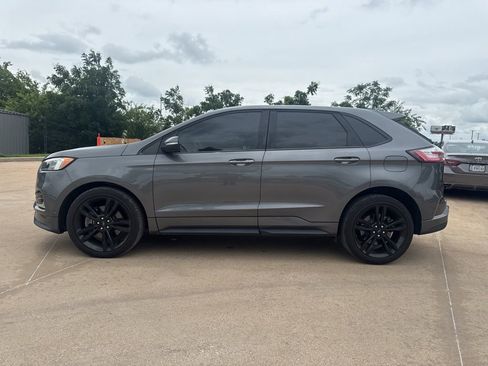 Used 2022 Ford Edge ST w/ Equipment Group 401A AWD/4WD image 2
