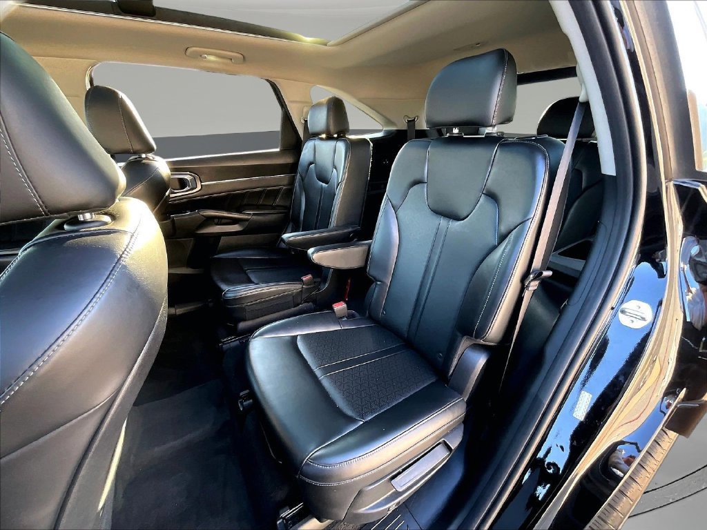 Used 2023 Kia Sorento SX FWD image 26