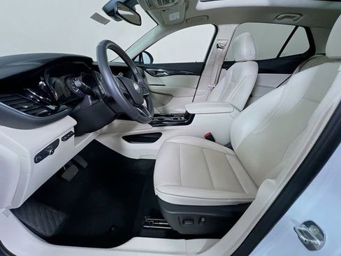 Used 2022 Buick Envision Essence w/ Technology Package I image 21