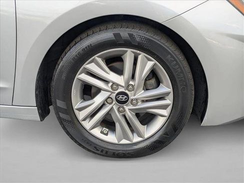 Used 2020 Hyundai Elantra SEL w/ Cargo Package (C1) image 22