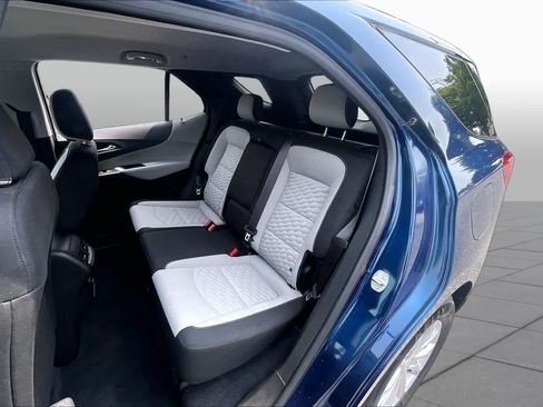 Used 2020 Chevrolet Equinox LT AWD/4WD image 19