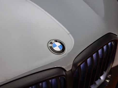 Certified 2024 BMW X5 xDrive40i w/ M Sport Package image 6