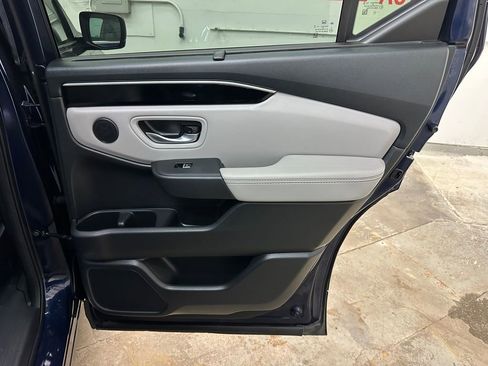 Used 2023 Honda Pilot EX-L image 29