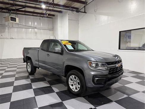 Used 2022 Chevrolet Colorado LT w/ Fleet Safety Package image 2