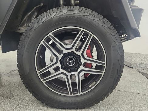 Used 2017 Mercedes-Benz G 550 Squared image 47