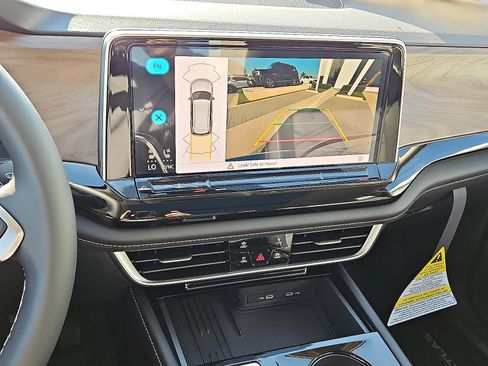 New 2026 Volkswagen Atlas SE image 17