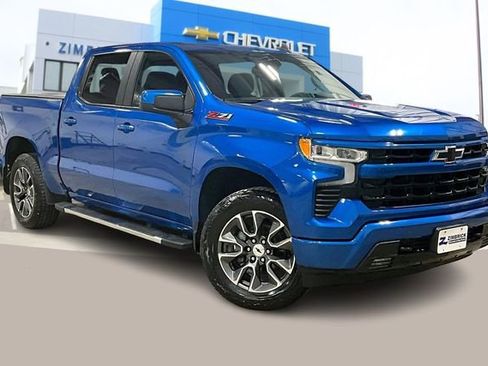 Used 2022 Chevrolet Silverado 1500 RST image 1