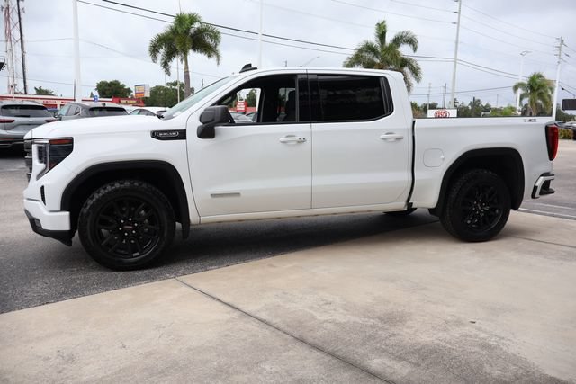 Used 2023 GMC Sierra 1500 Elevation w/ X31 Off-Road Package AWD/4WD image 5