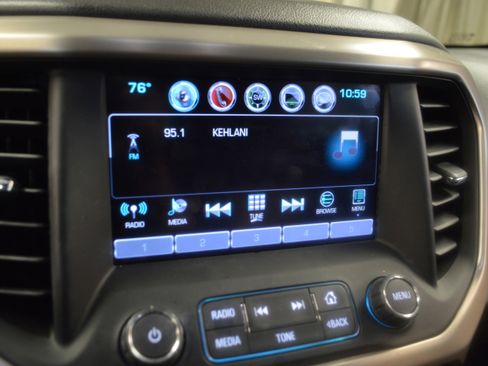 Used 2017 GMC Acadia Denali w/ Technology Package AWD/4WD image 17