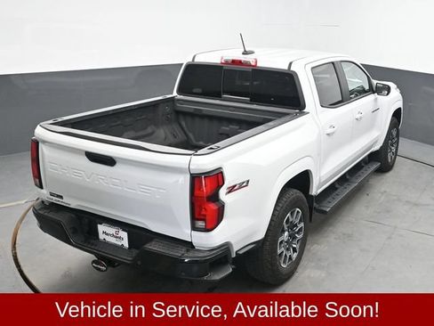 Used 2024 Chevrolet Colorado Z71 w/ Advanced Trailering Package AWD/4WD image 37