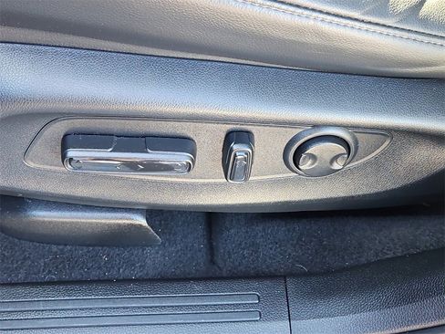 Certified 2023 Honda CR-V EX-L image 22