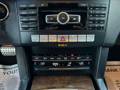 Used 2014 Mercedes-Benz E 350 4MATIC Sedan image 15