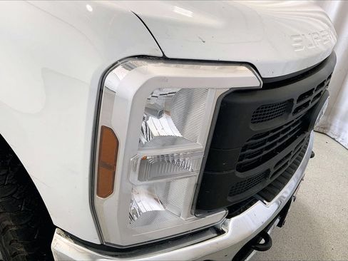 Used 2025 Ford F350 XL w/ XL Driver Assist Package AWD/4WD image 12