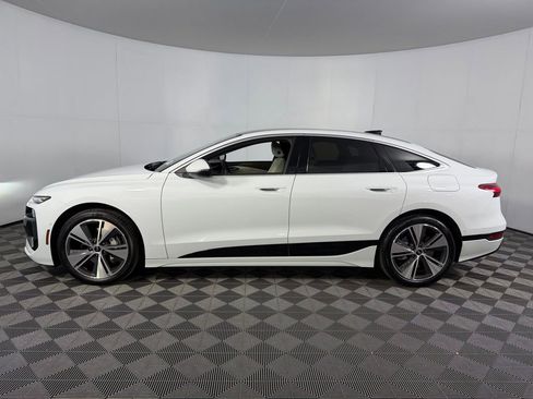 Used 2025 Audi A6 e-tron Premium w/ Convenience Package RWD image 10