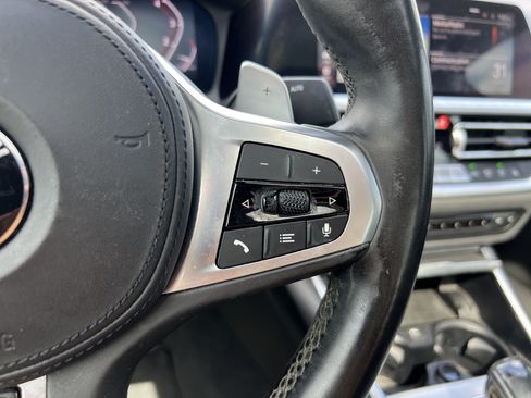 Used 2019 BMW 330i Sedan w/ M Sport Package RWD image 20