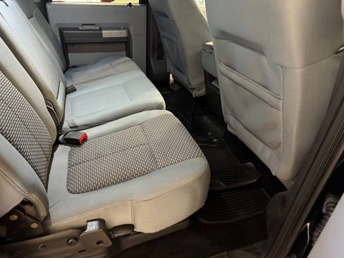 Used 2016 Ford F350 XLT w/ XLT Premium Package AWD/4WD image 18