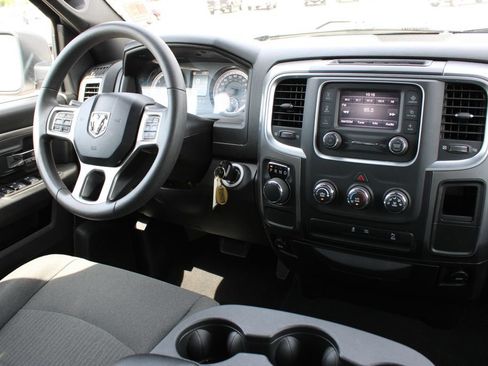 Used 2024 RAM 1500 Classic Warlock RWD image 8