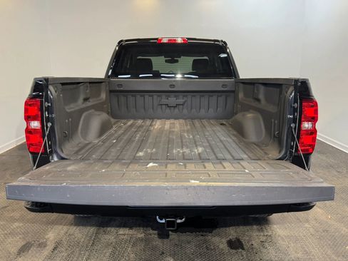 Used 2017 Chevrolet Silverado 1500 LT w/ Midnight Edition image 30