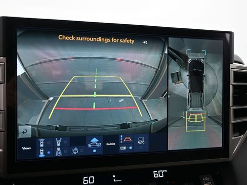 Used 2025 Toyota Tundra Limited image 37