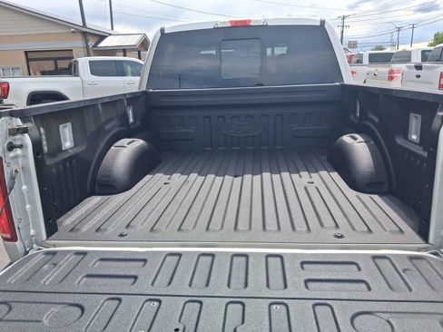 Used 2019 Ford F150 XLT w/ Equipment Group 302A Luxury AWD/4WD image 17