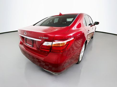 Used 2011 Lexus LS 460 w/ Comfort Pkg image 4