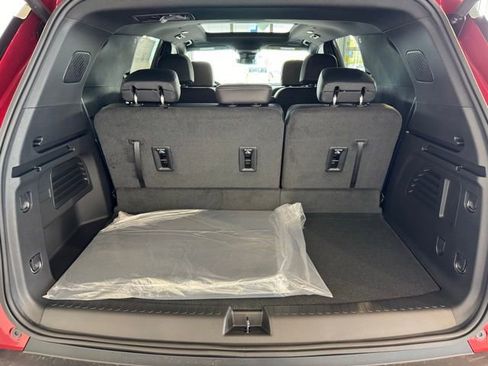 New 2026 Chevrolet Traverse LT w/ Sun and Wheel Package AWD/4WD image 39
