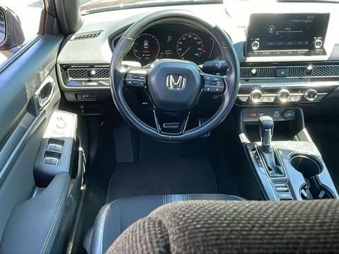 Used 2024 Honda Civic Sport image 13